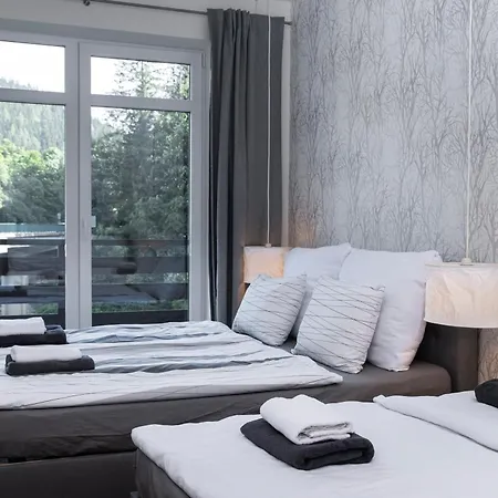 Cosy And Modern Labska Spindl *